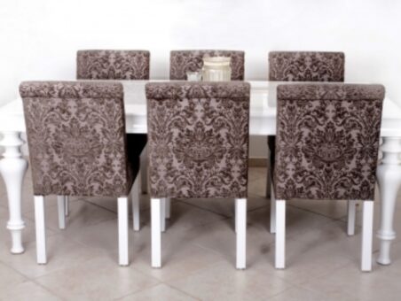 Mobilier exotic: mobila in stil indian