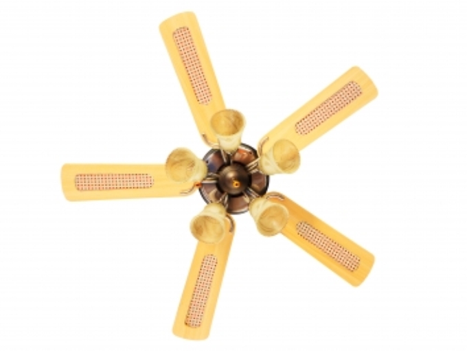 Ventilatoare pentru tavan. Utile sau nu?