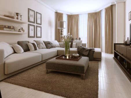 Living mare, intr-o camera mica