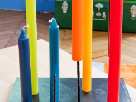DIY: Suport cu lumanari colorate