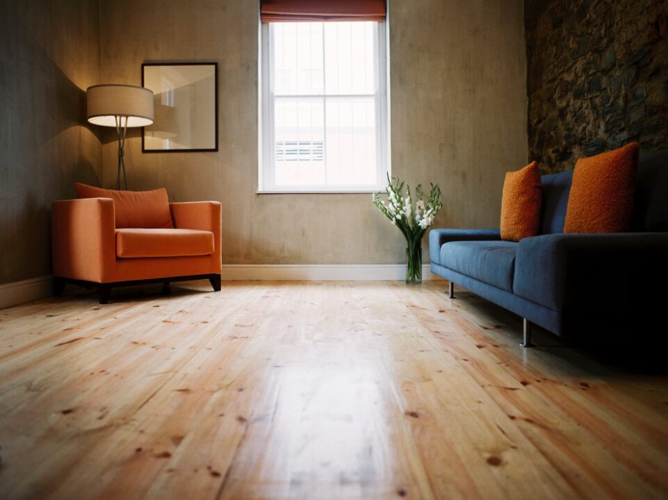 Podele de lemn. Parchet din lemn masiv