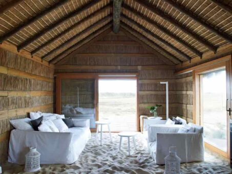 Amenajare outdoor cu influente exotice