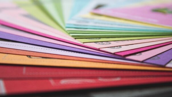 Avanpremiera la culorile anului 2017 si ceva despre culorile toamnei 2016