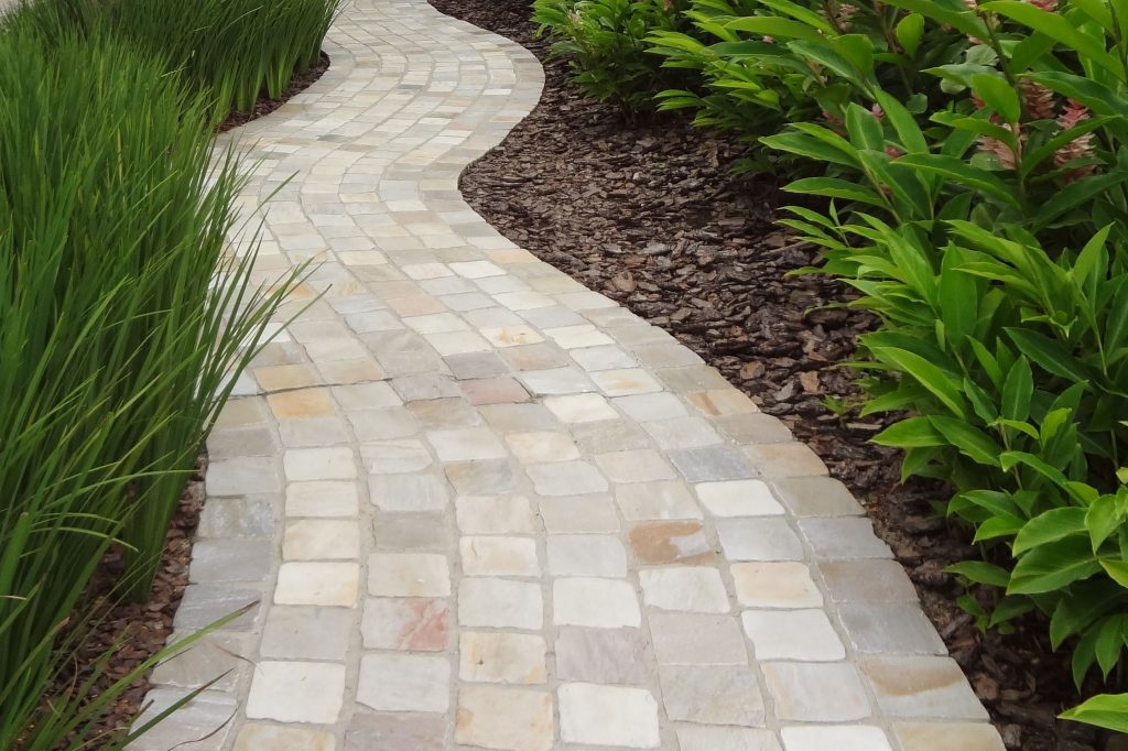 sidewalk-646577
