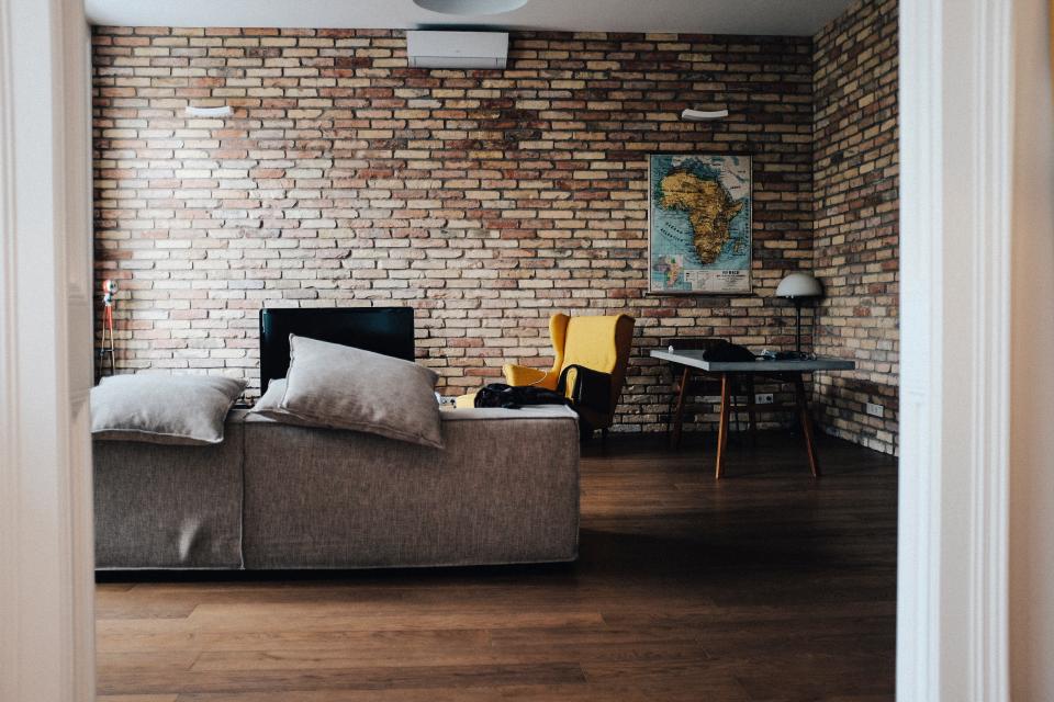 Patru trucuri simple pentru amenajarea perfectă a unei camere (indiferent care)