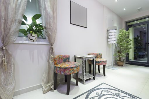 Cei 4 pasi simpli spre amenajarea unui hol Feng Shui