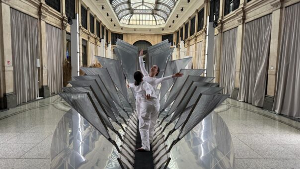 Tehnologie la Milano Design Week 2025: ”Design you can feel” într-un laptop ASUS