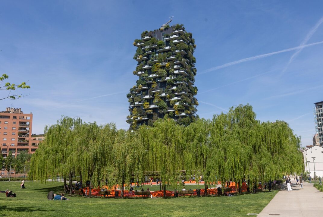 Bosco Verticale sau viața într-un zgârie-nori ca o grădină (galerie foto)