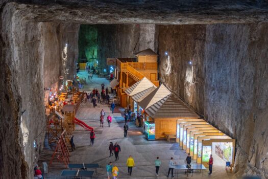 Salina Praid – un loc pe cale să devină amintire turistică