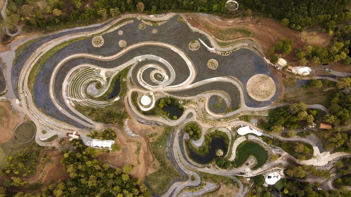 O pictură de Van Gogh, transpusă într-un parc din Bosnia – Herțegovina