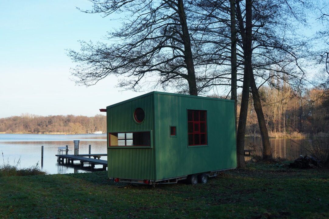Casă pe roți: cum amenajezi un spațiu de locuit în doar 17 mp