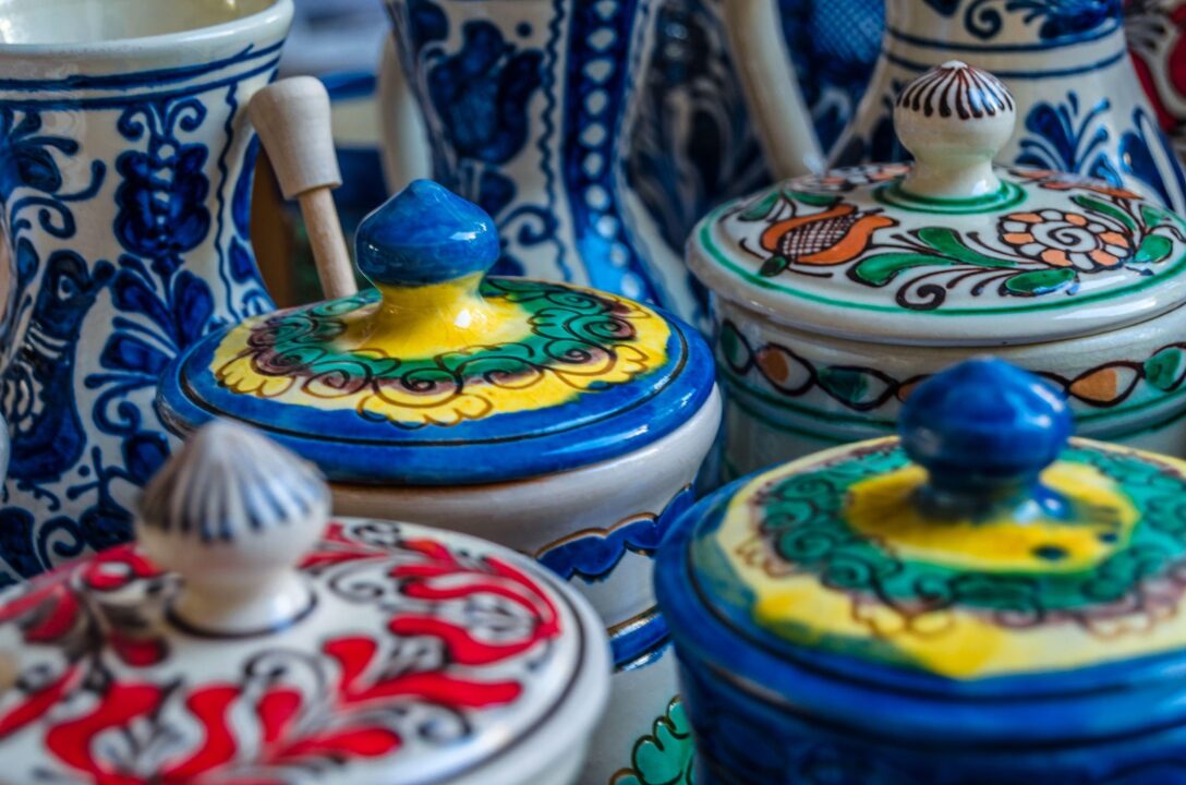 Fabricat în România pitorească: piese tradiționale pentru un decor autentic românesc acasă