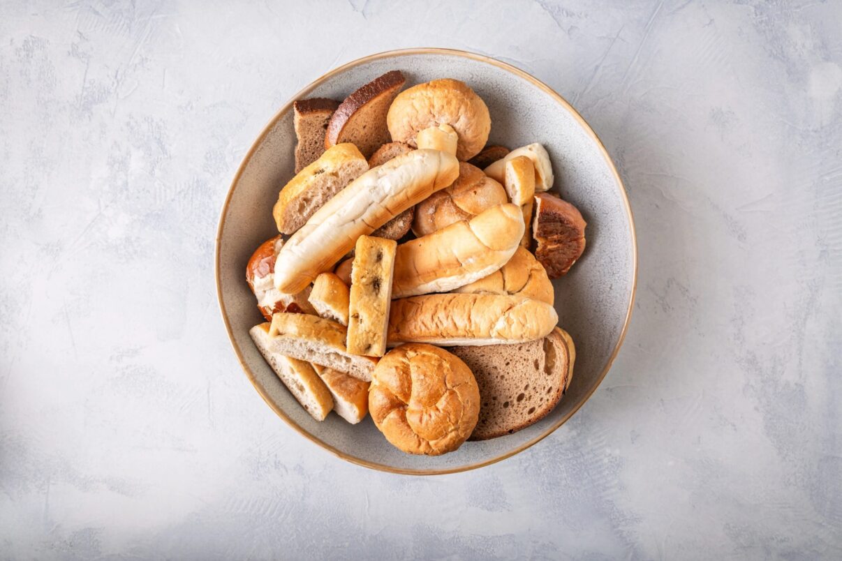 Ce faci cu pâinea învechită în loc să o arunci