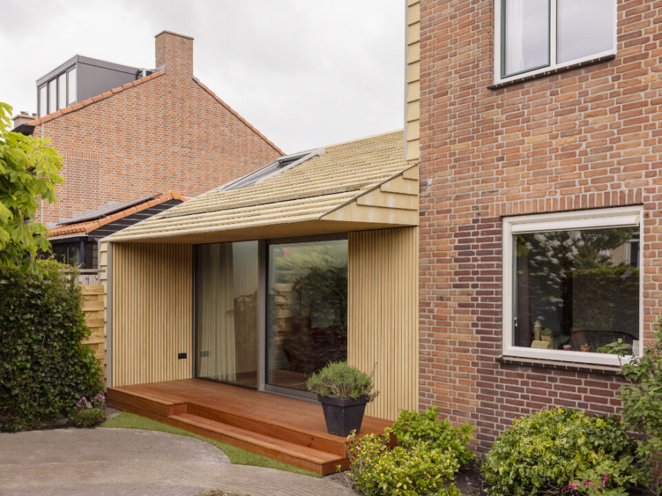 Cum extinzi o casă: soluție sustenabilă pentru a câștiga spațiu