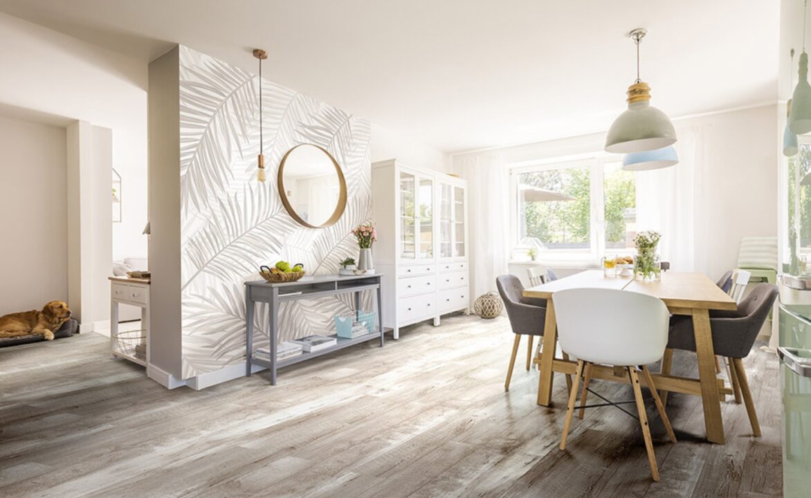 Parchetul SPC: merită sau nu merită să montezi pardoseala impermeabilă?