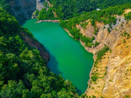 Călător la vecini: Fruška Gora din Serbia
